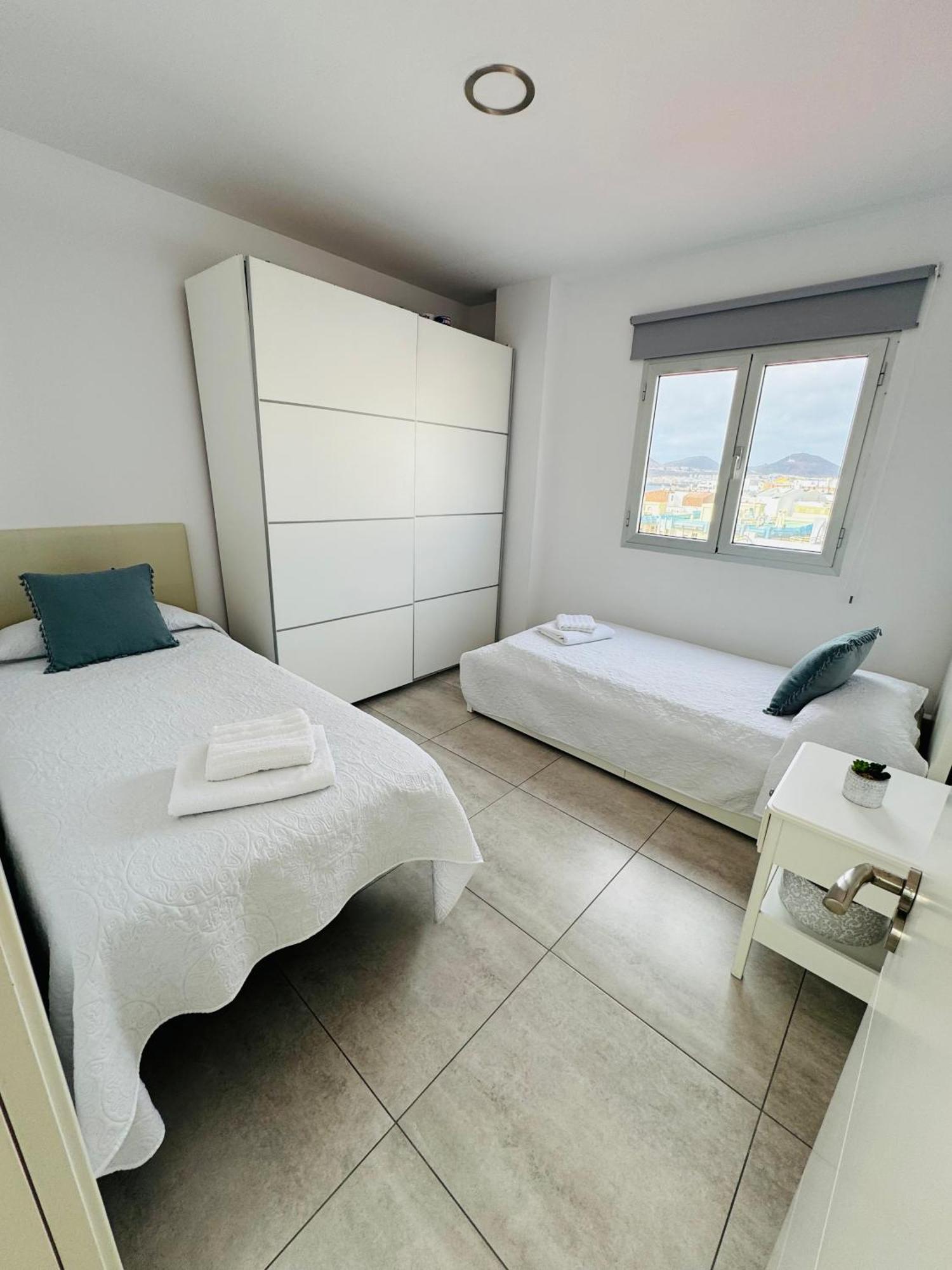 Vistas Mar Playa Las Canteras Primera Linea Wifi Las Palmas Exterior photo